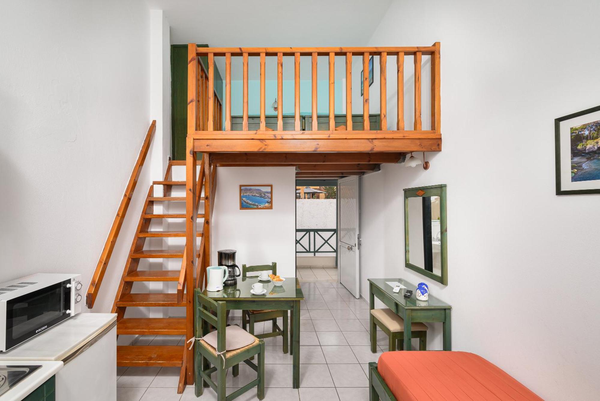 Elen-Mari Appartement Chersonissos Buitenkant foto