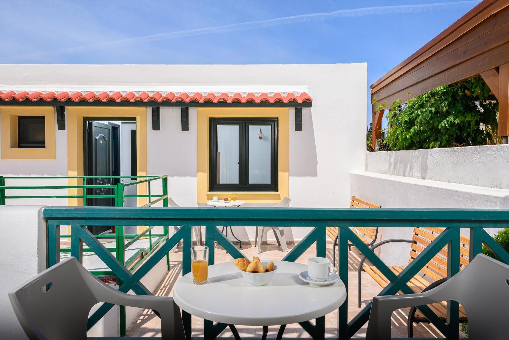 Elen-Mari Appartement Chersonissos Buitenkant foto